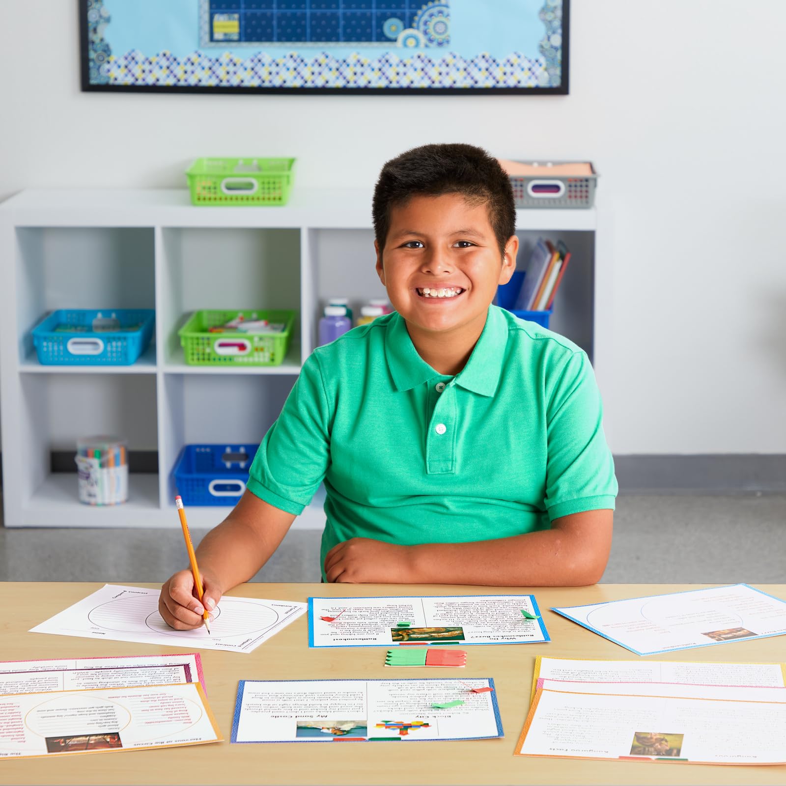 Really Good Stuff Compare and Contrast Same-Topic Texts Level 2 Literacy Center™ - 1 Literacy Center - Image 3