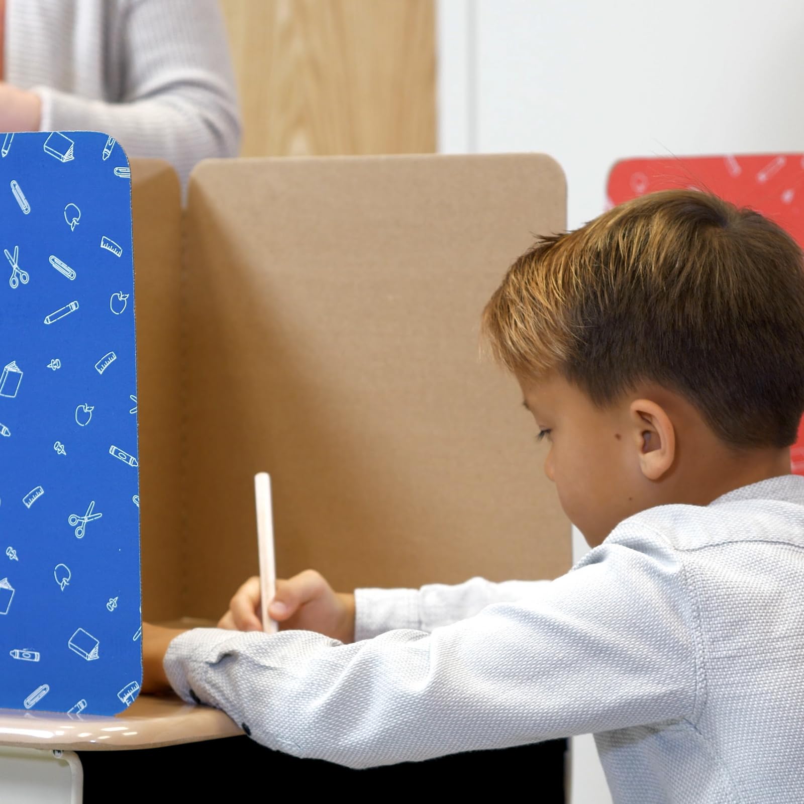 Really Good Stuff Large Privacy Shields for Student Desks – Set of 12 - Matte - Study Carrel Reduces Distractions - Keep Eyes from Wandering During Tests, Blue with School Supplies Pattern - Image 2
